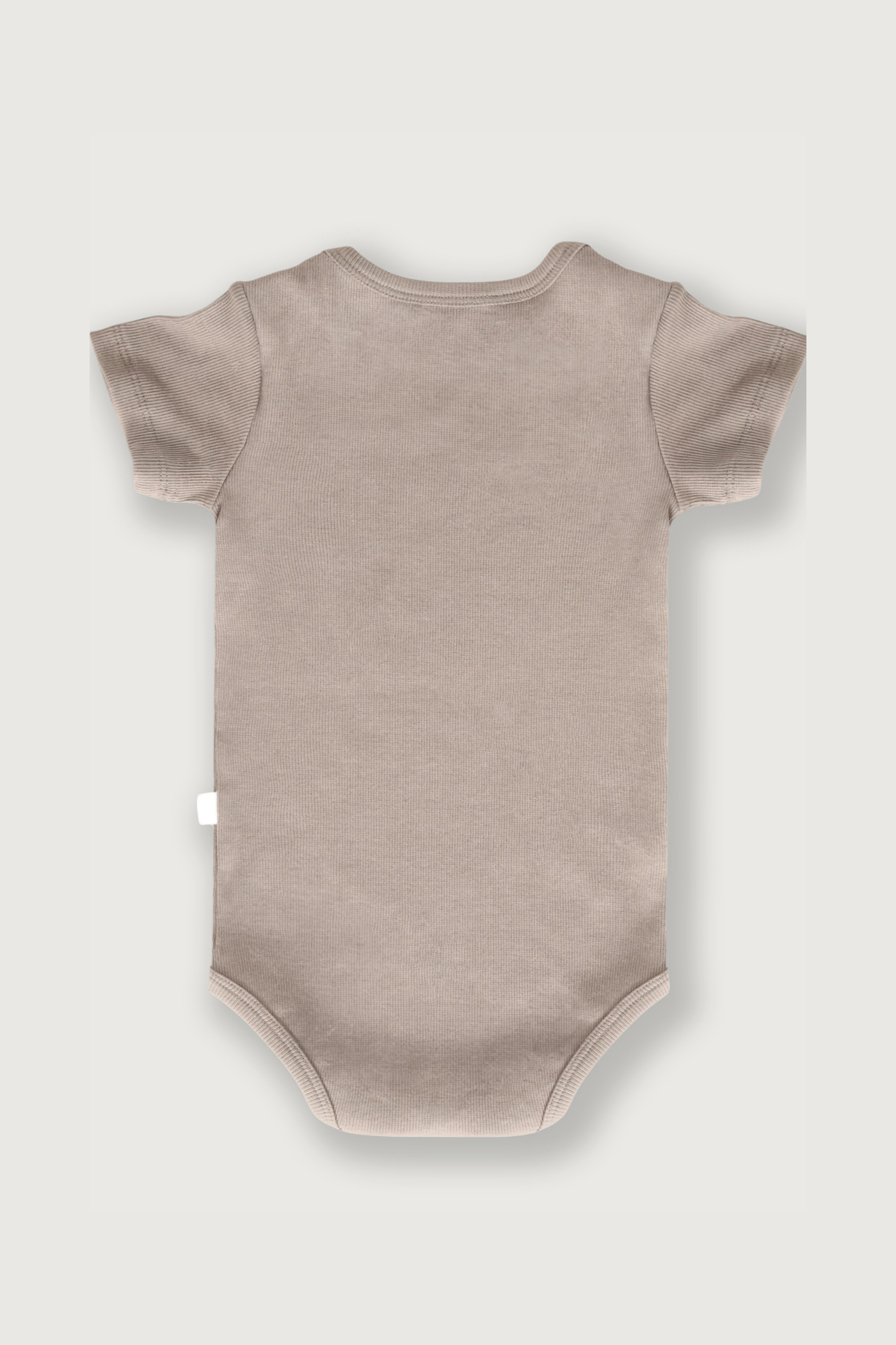 Oat farvet kortærmet rib bodystocking i Gots-certificeret økologisk bomuld fra Organic Lullaby