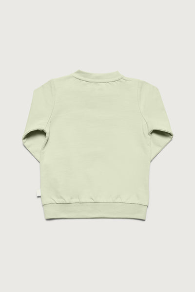 Grøn sweatshirt i fleece og med trykknapper ved skulderen i GOTS-certificeret økologisk bomuld fra Organic Lullaby. 